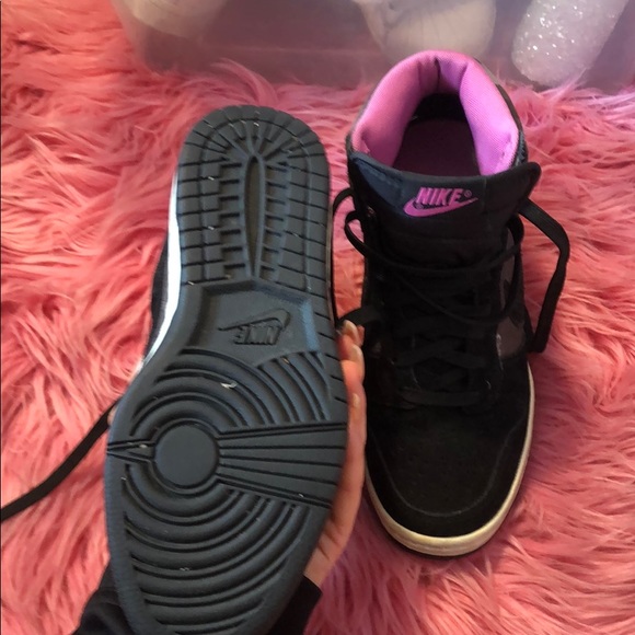 Nike platform sneakers - Picture 3 of 3